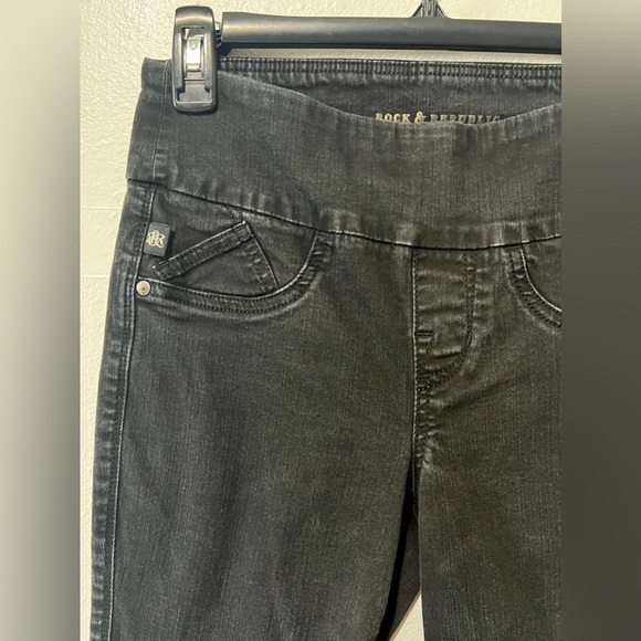 Rock & Republic Denim RX Pull-On Skinny Jean - Size 4 (28") - Picture 7 of 12